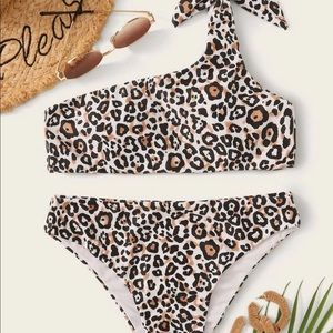 SHEIN one shoulder leopard bikini